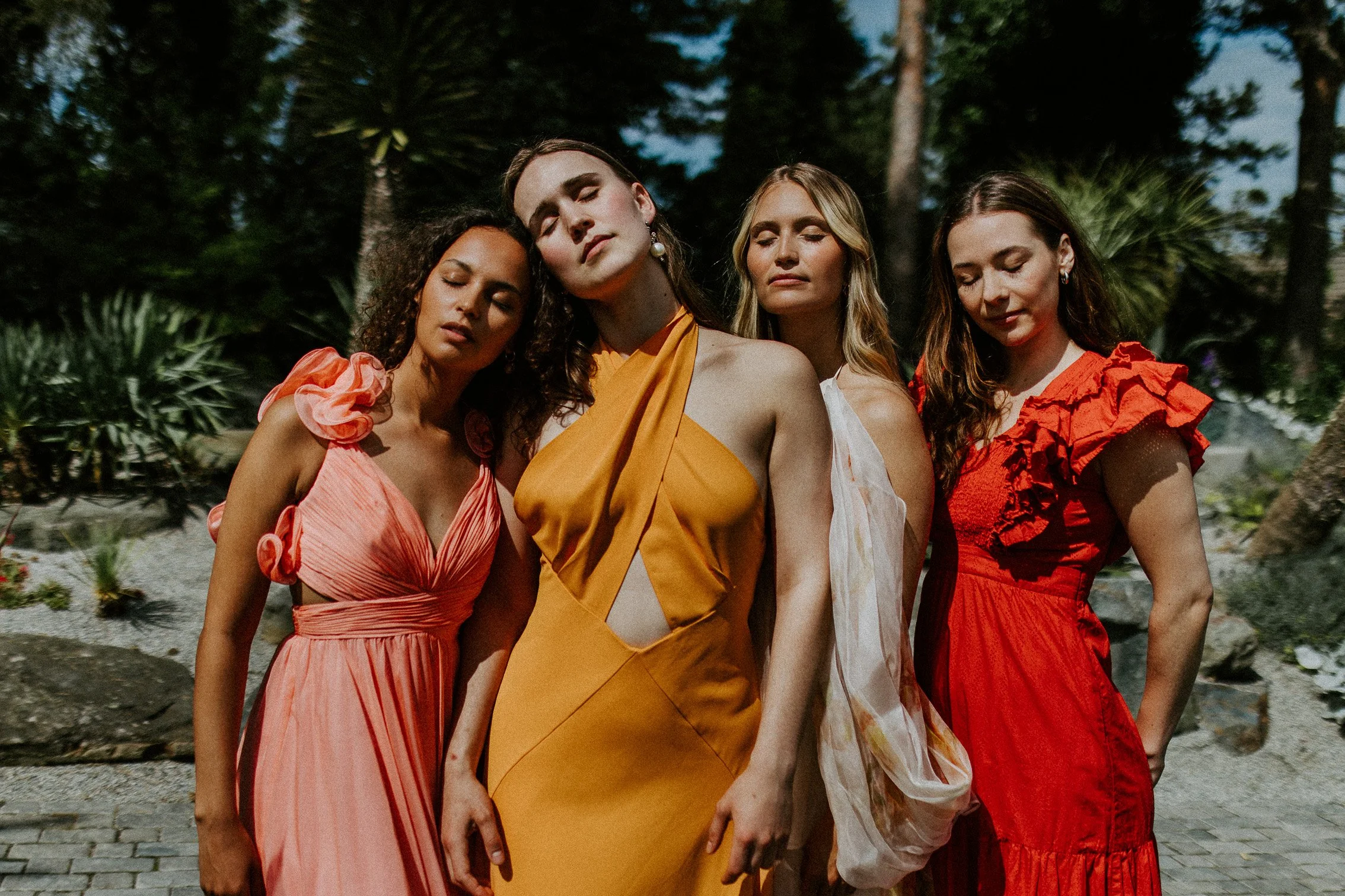 fotograf-stavanger-lineowren-reli-flor-og-fjære-fashion-7207.jpg