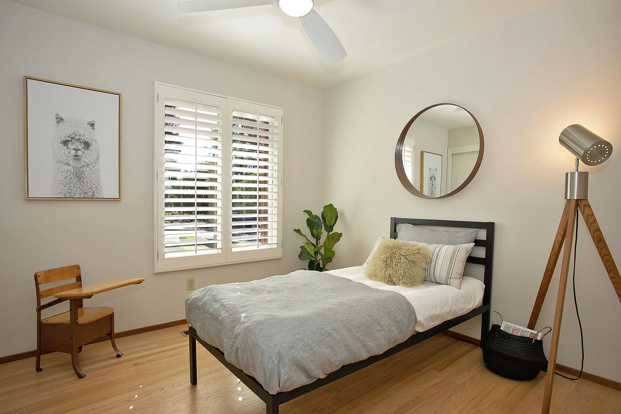 29 bed1.jpg