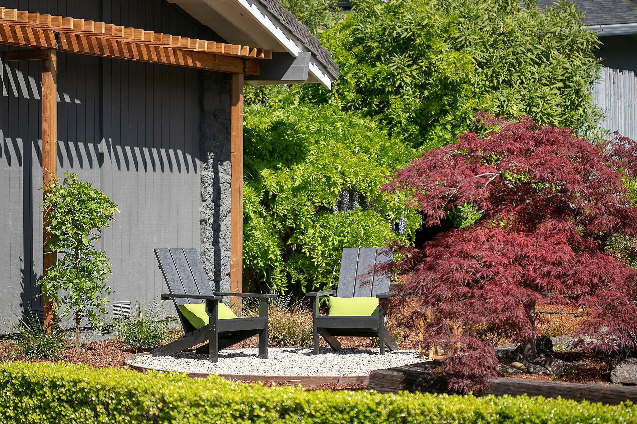 05 Front patio detail.jpg
