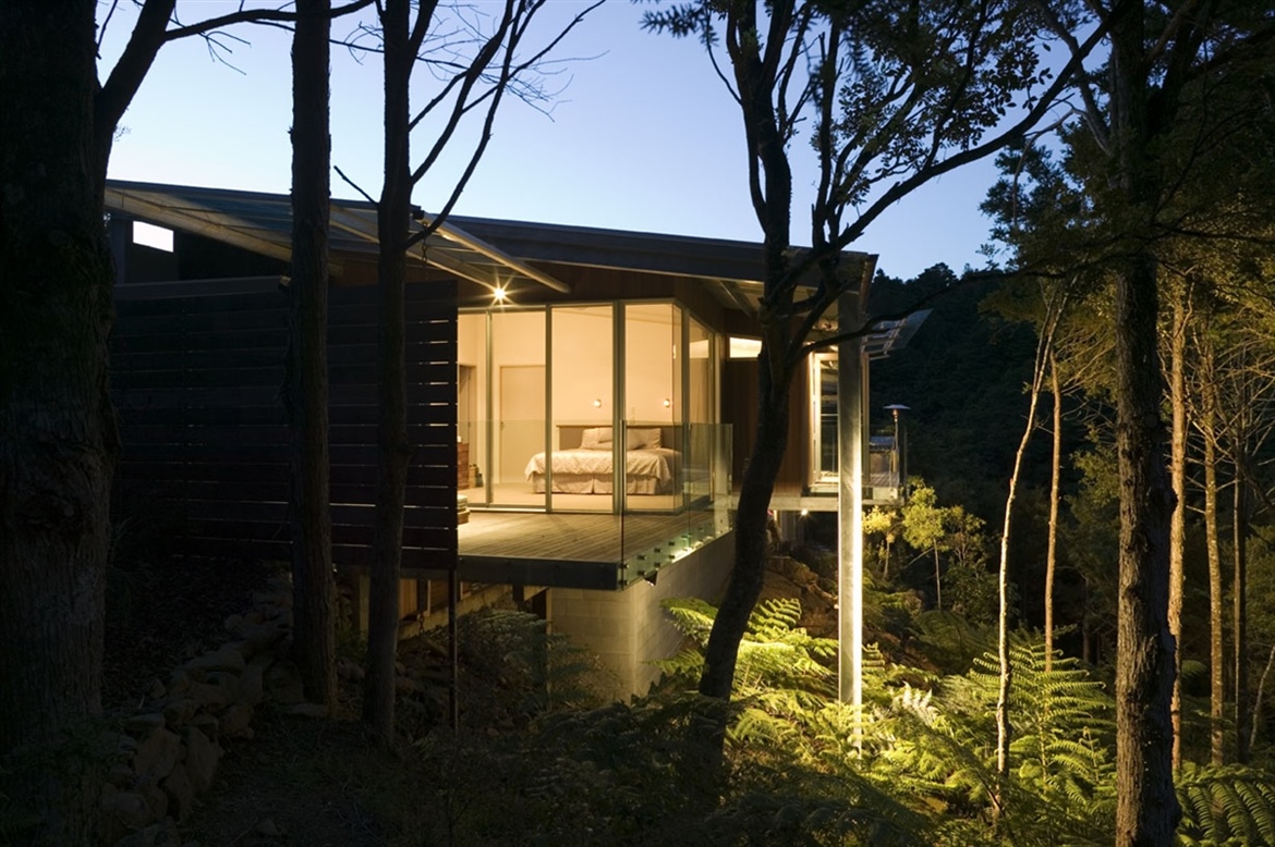 WOODLAND HOUSE