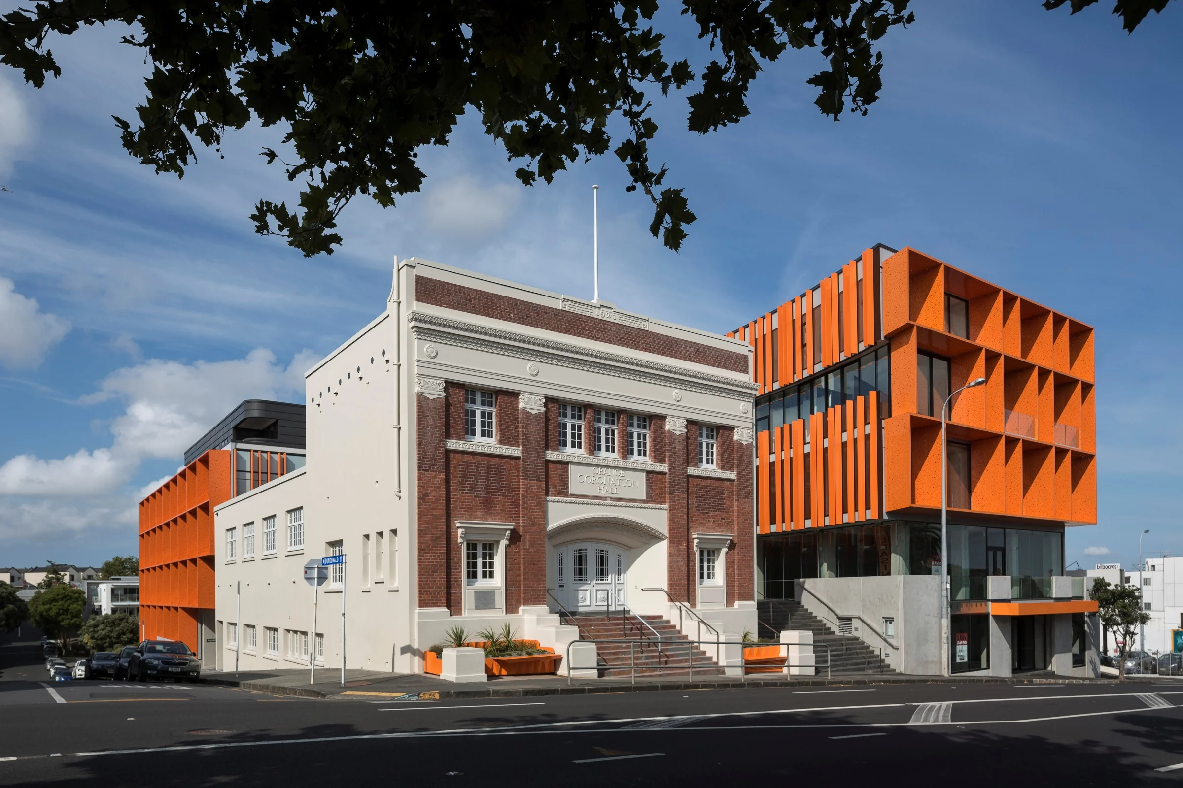 THE ORANGE_6750Retouched_web.jpg