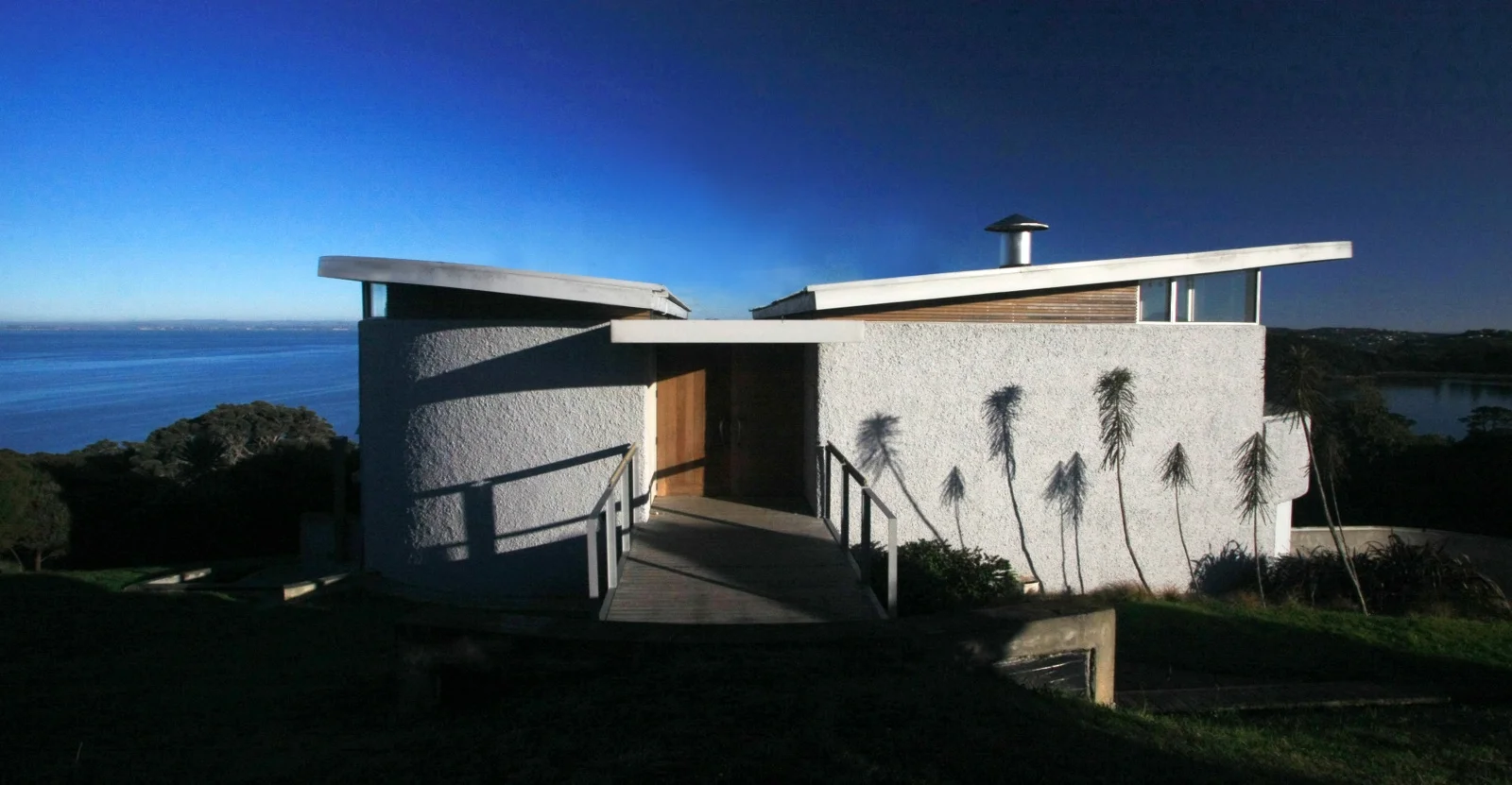 te whau - amended money shot-_web.jpg
