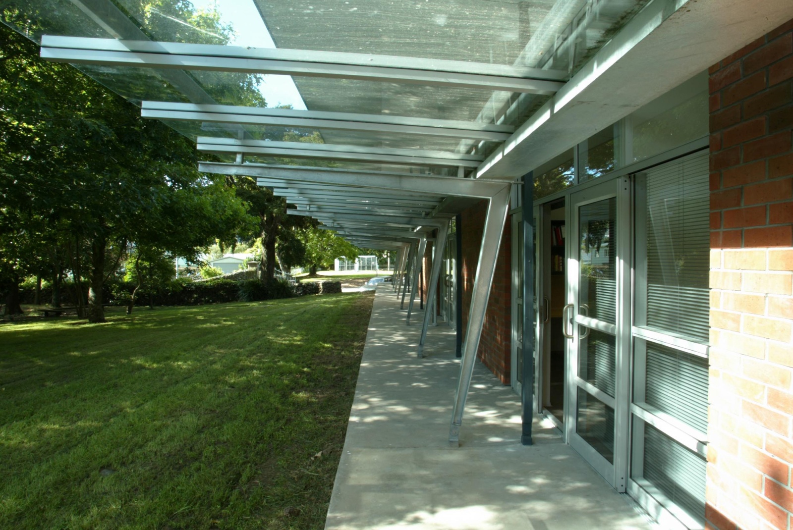 Epsom Girls Grammar - Administration Building (3)_web.jpg