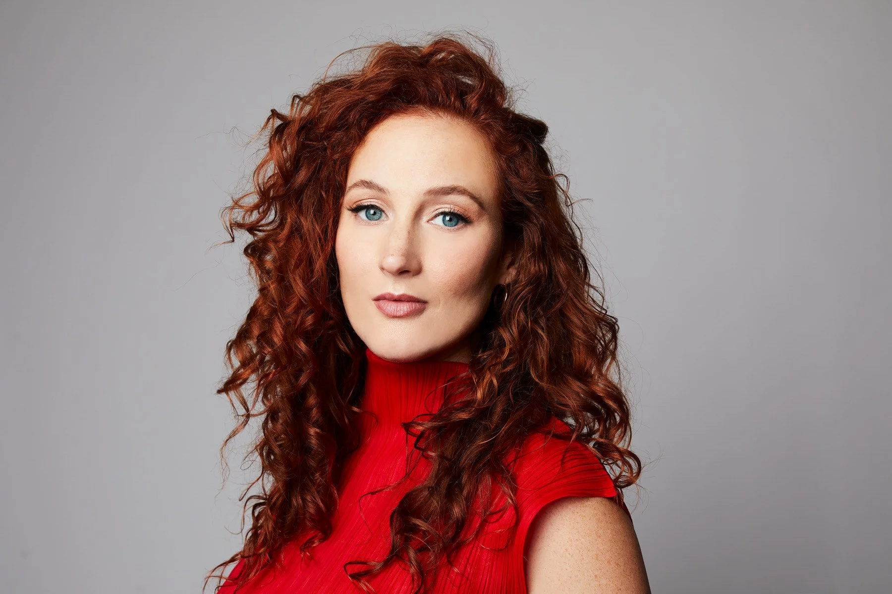 Episode 168 - Finding Grace "Dare To Feel" With Alexandra Roxo