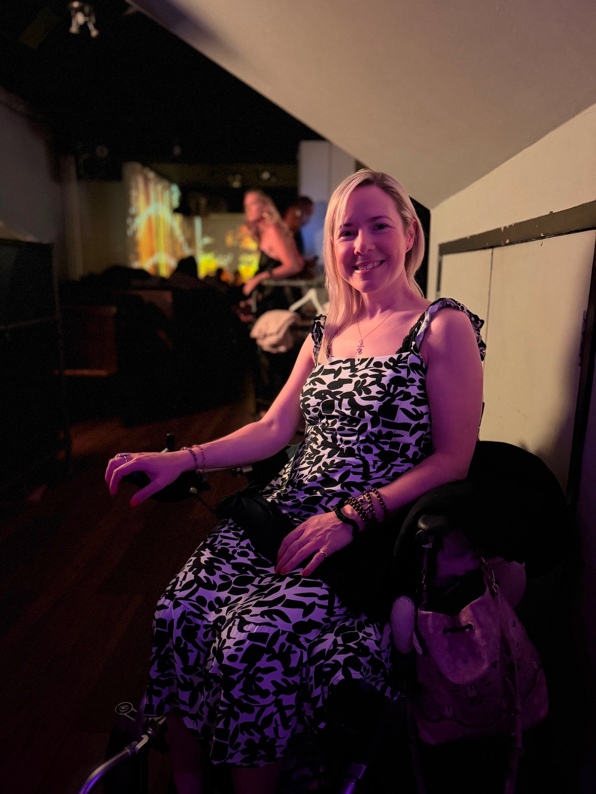 EP 217 - "Samhain Reflection and Seasonal Renewal" With Hannah 