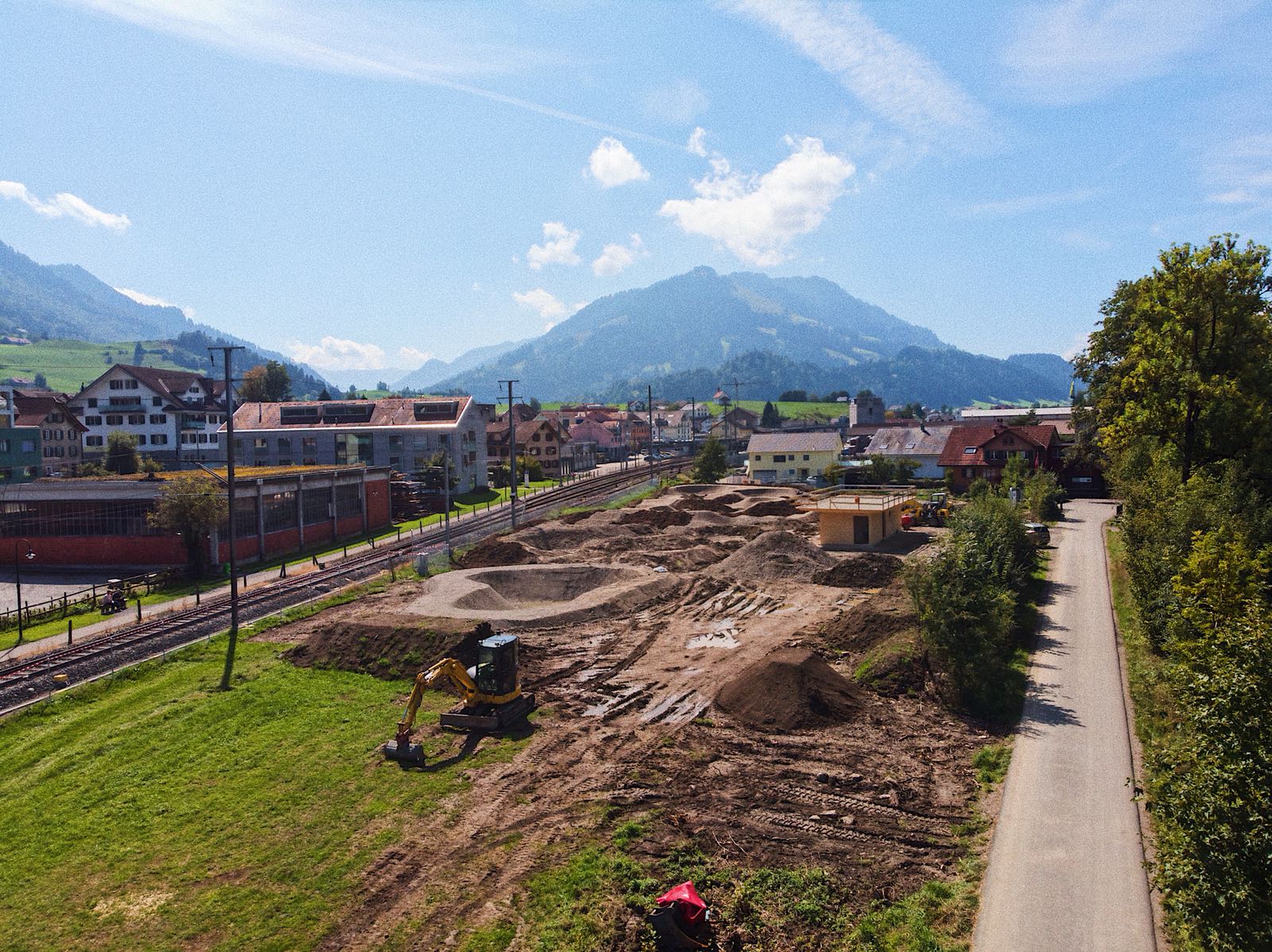 Der Rollsportpark integriert sich wunderbar ins Gesamtbild des Dorfes