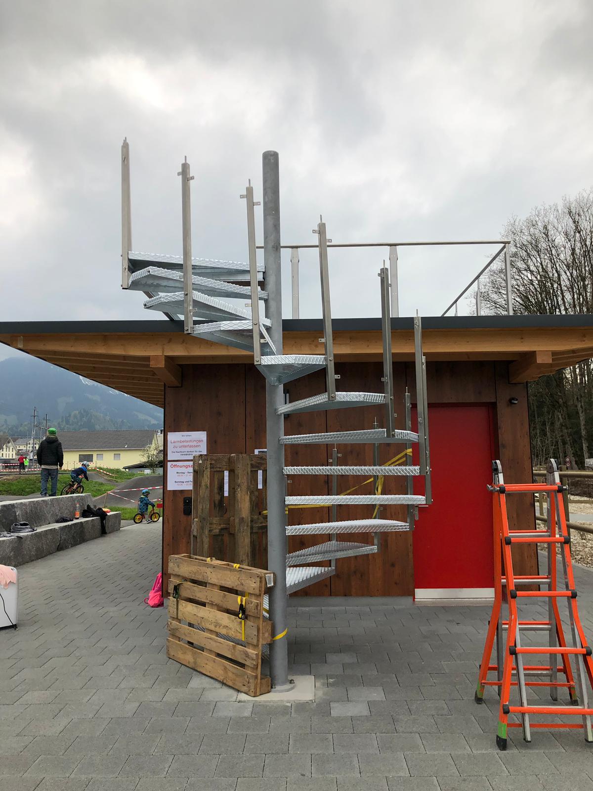 Die Wendeltreppe nimmt gestalt an