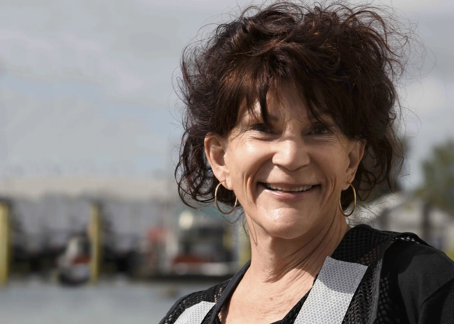 Barb Howe Barb’s meticulous and thorough work ethic immediately stood out to Crosby Marine when she led the crew in a Transport Canada boating course, and ever since she’s been a vital part of the team. As our Transport Canada guru and a dependable resource, she makes certain that all of our operations are up to code in addition to running customized Safety Management courses for our marine crew. Barb is always our go-to contact when importing foreign flagged vessels, and is a joy to work with.