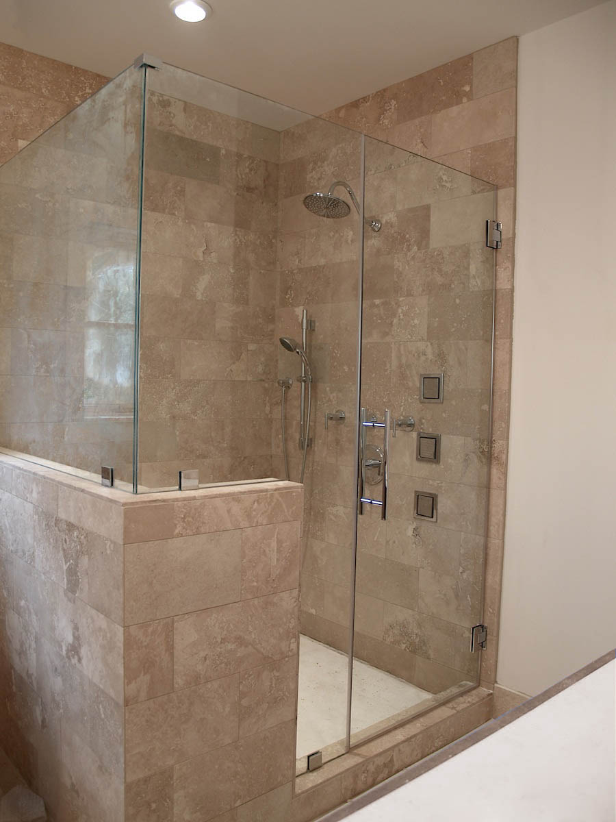 Signature Hinge Shower.jpg