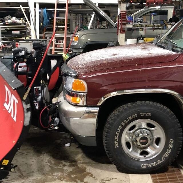 Wanted to show you guys this DownForce addition Boss has added to there DXT line up. I think this is a game changer for back blading. &ldquo;Side note we are going to put some blocks in the front of our truck but this truck is a new installment this 