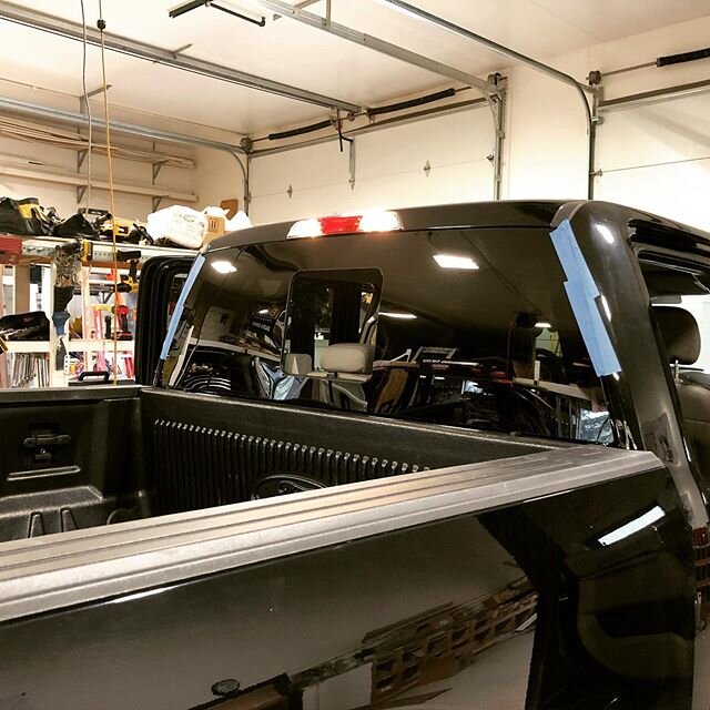 Installed a new F150 backglass today. Pretty neat glass clean up is the worst but worth it to make a customer a happy one. 
#glass #temperedglass #f150 #ford #automotive #autoglassrepair #autoglass #autoglassrepair #windshield #windshieldrepair #wind