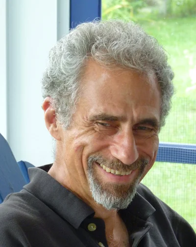 Marc-Aronson.jpg