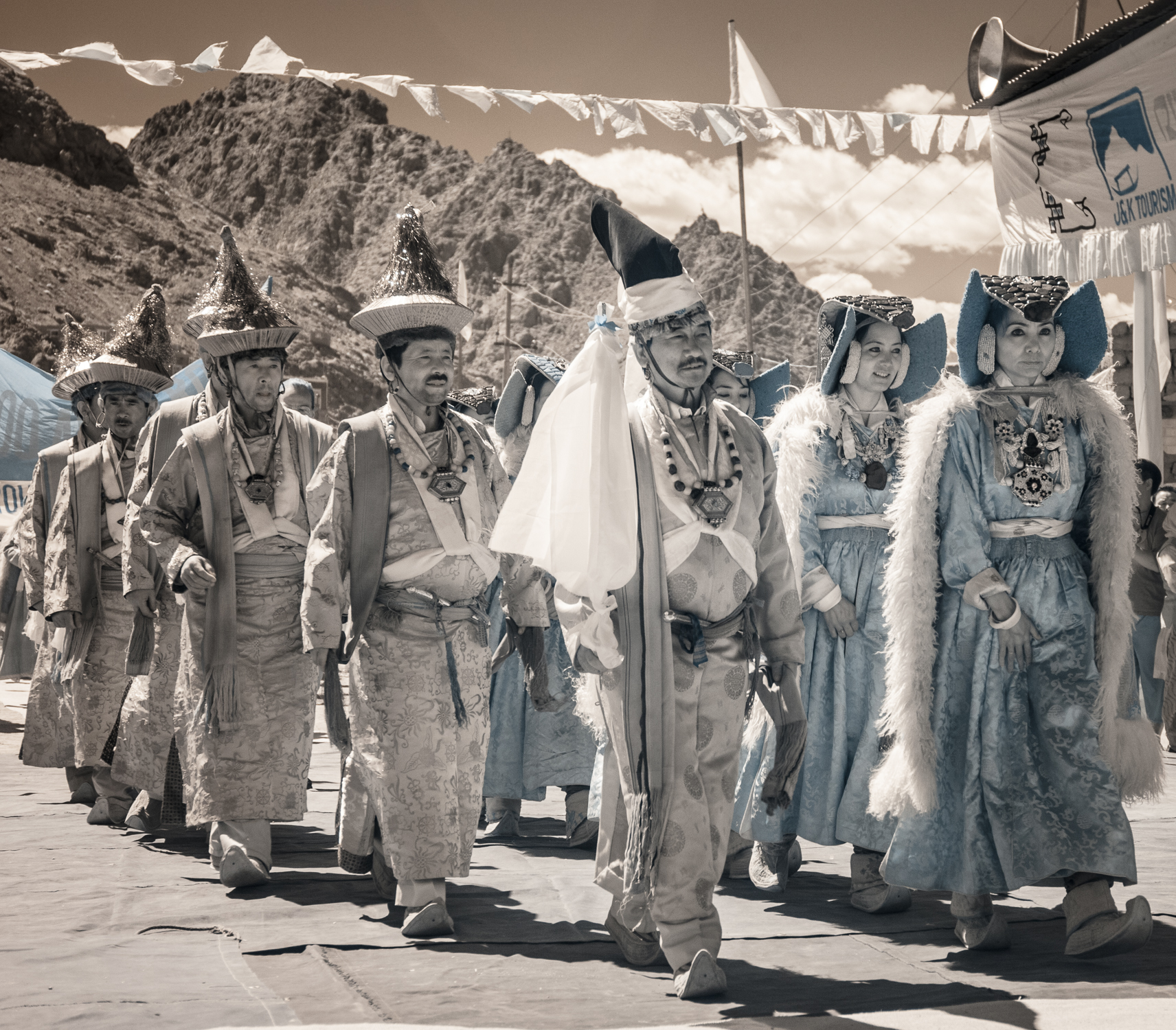 Ladakh-12090180.jpg