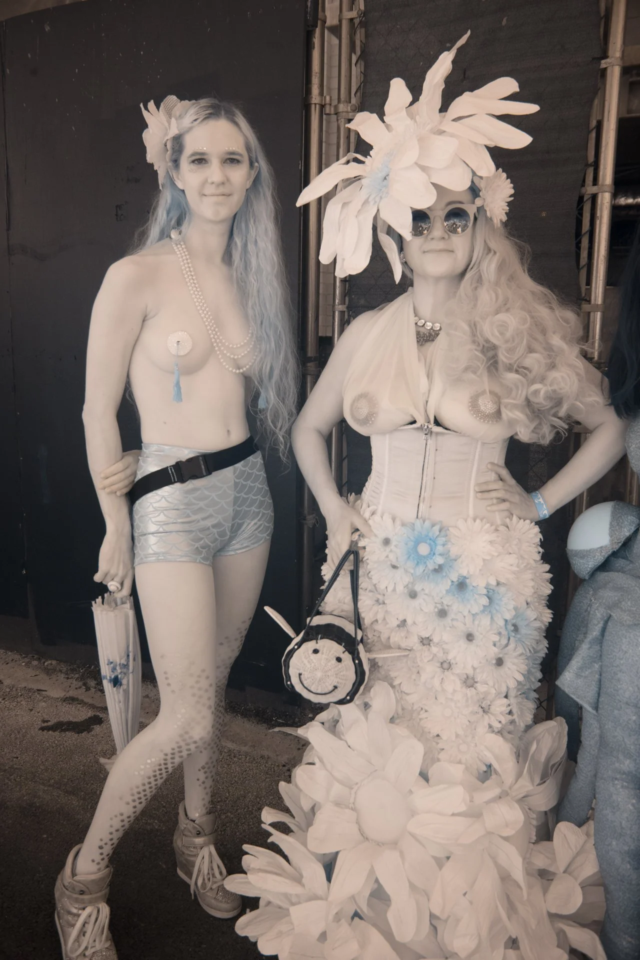 MermaidParade_2018_red-75.jpg