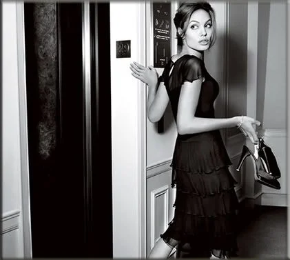 collegefashion.net Splurge-vs-Save-Little-Black-Dressc7bfb82786405911bf1c8b65e9319998.jpg