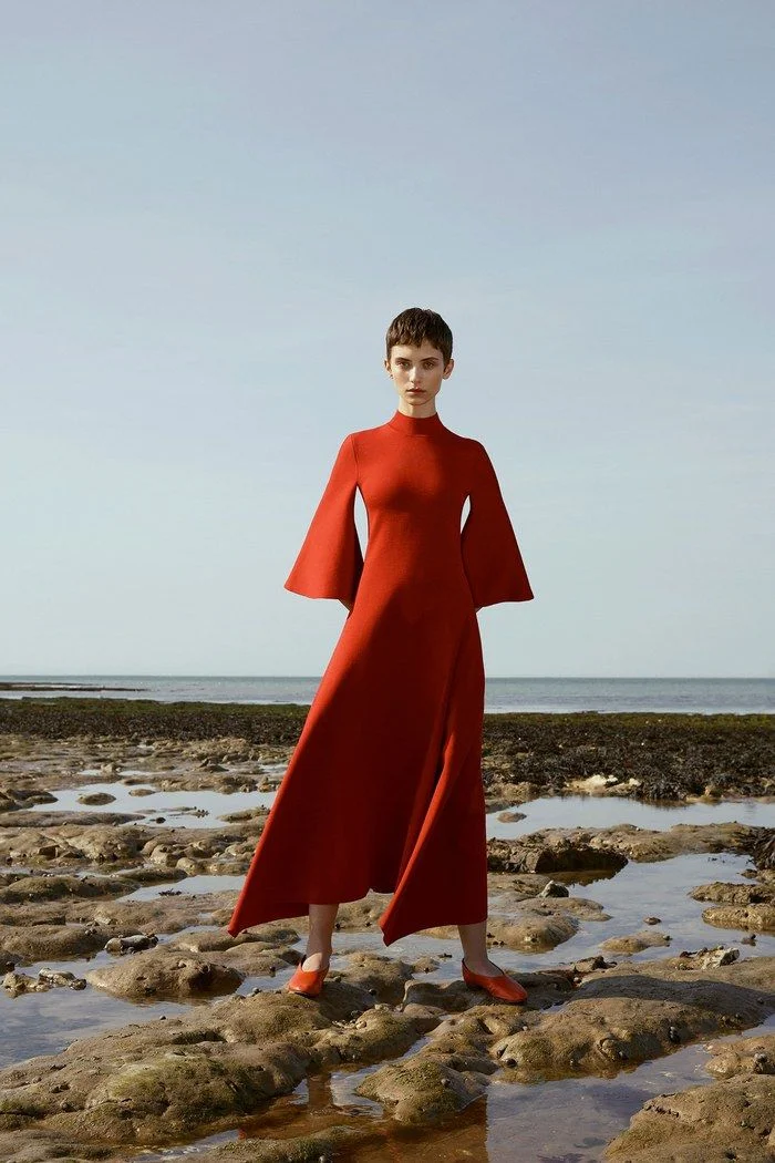 vogue.com Pringle-of-Scotland-Resort-2018-Fashion-Show82fed0927f729d69b1f6f1d42abfd3f1.jpg