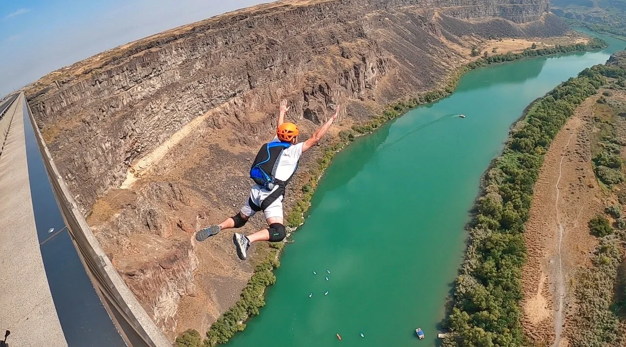 Leap Of Faith B.A.S.E Jumping the Perrine Bridge — Harvey Salemeh