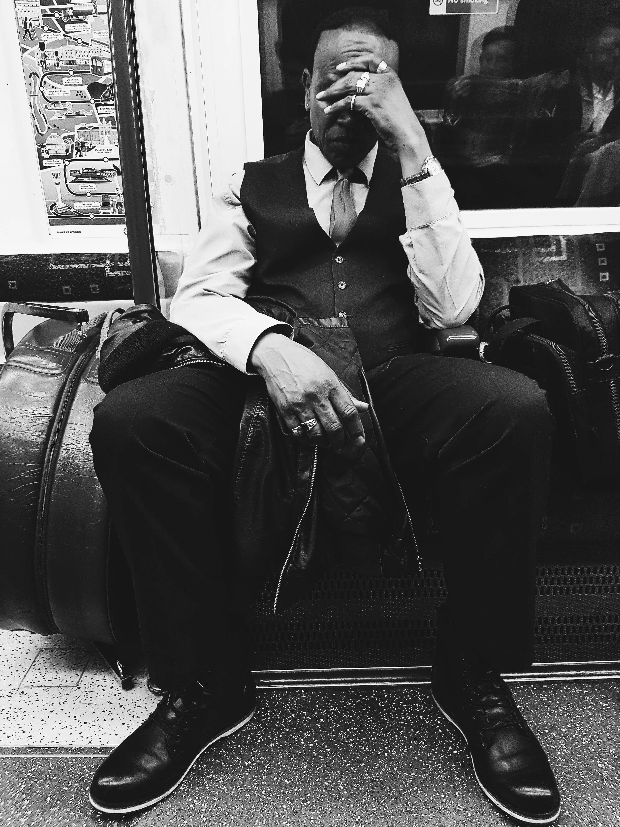 Loitering002.JPG