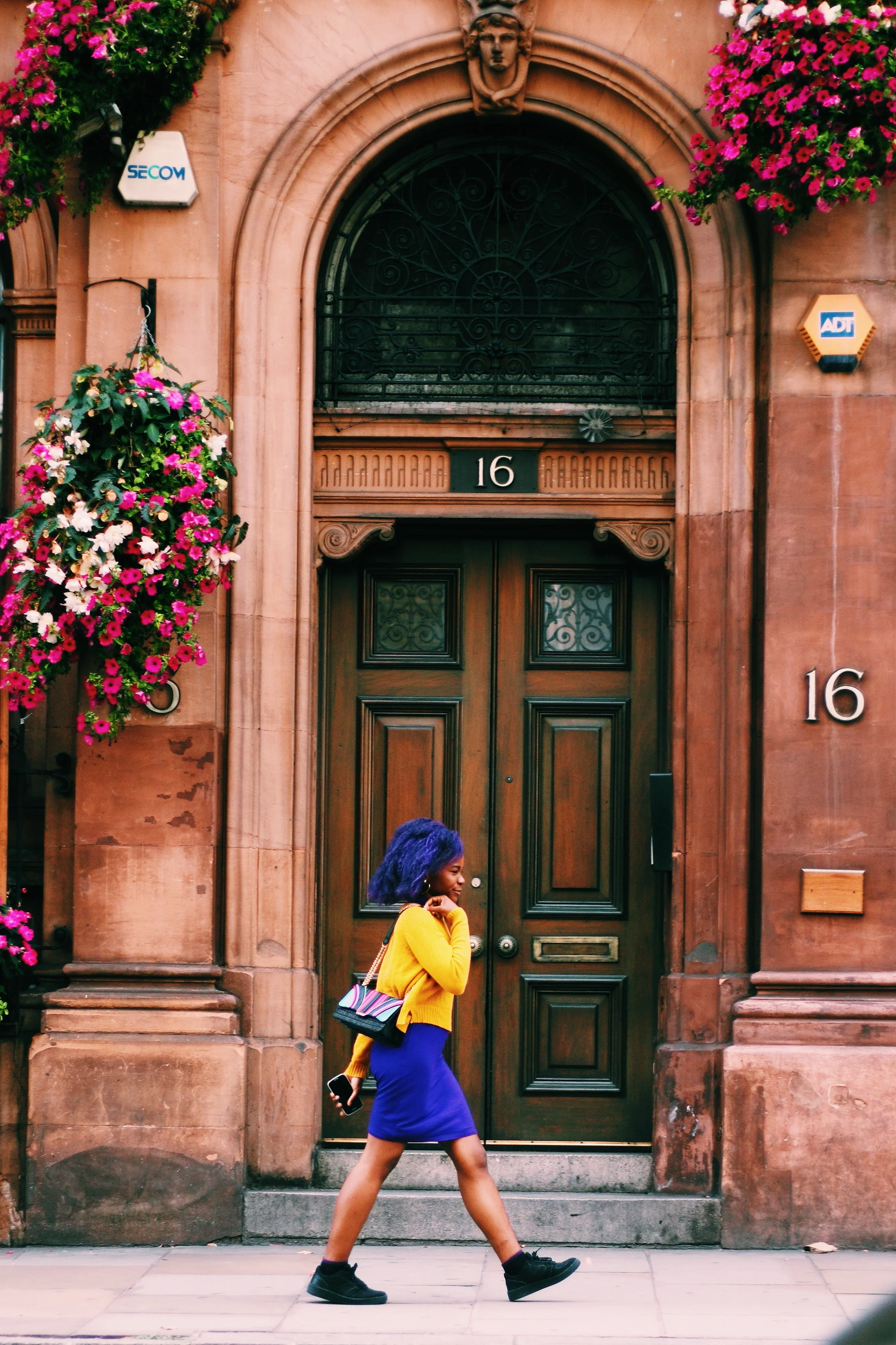 Loitering022.JPG