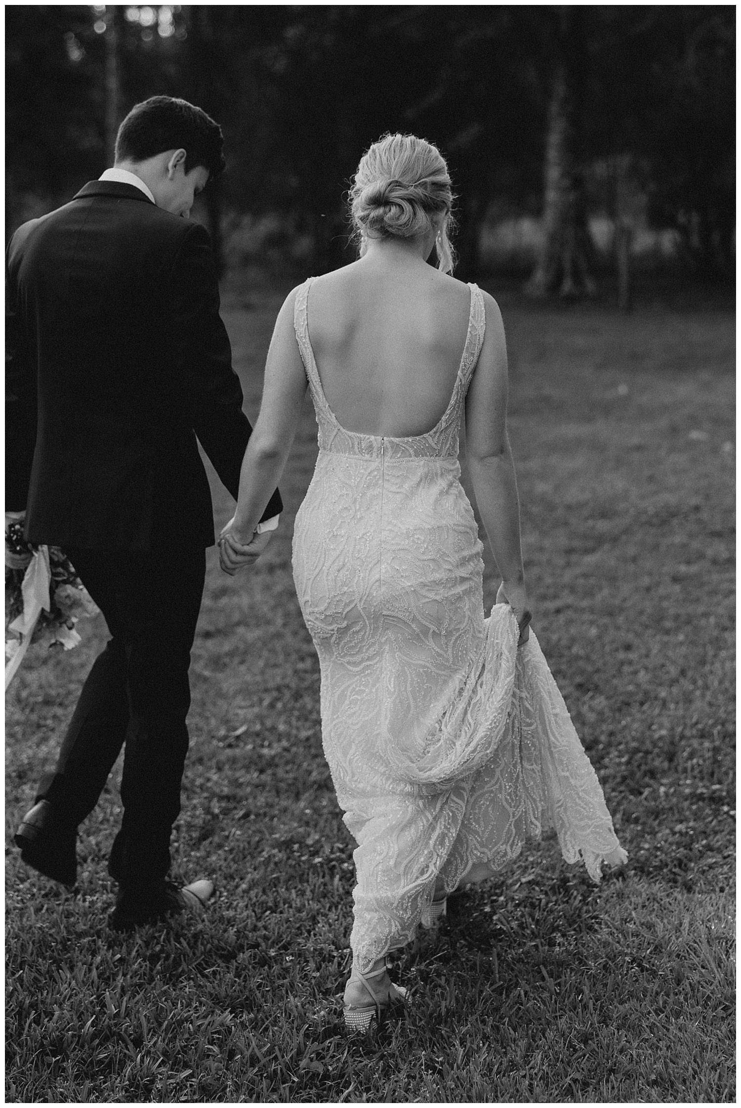 Gold Coast wedding photographer photographs Bellingdale Farm wedding.