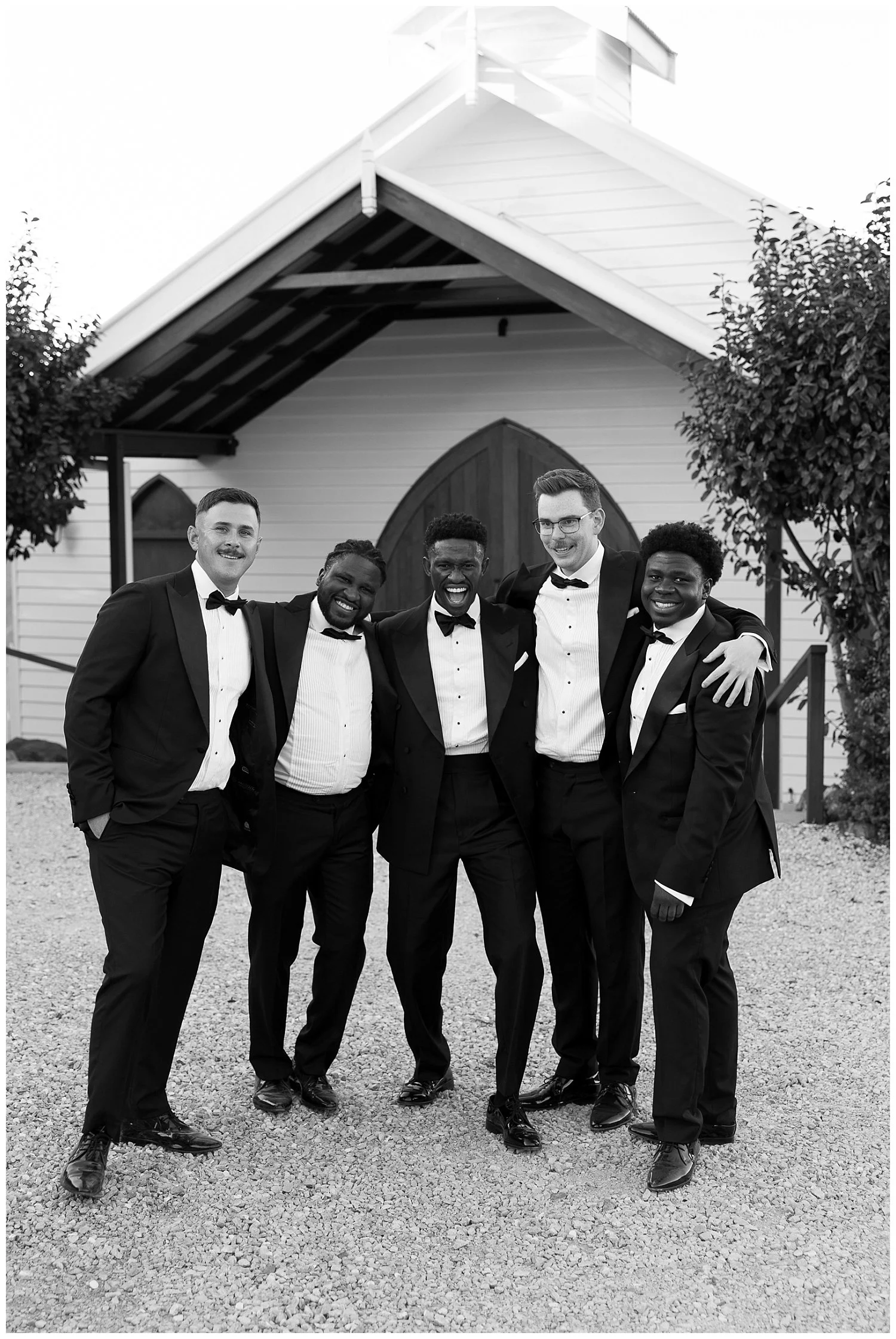 Gold-Coast-wedding-photographer-captures-Summergrove-Estate-wedding-in Northern-Rivers-NSW (31).jpg