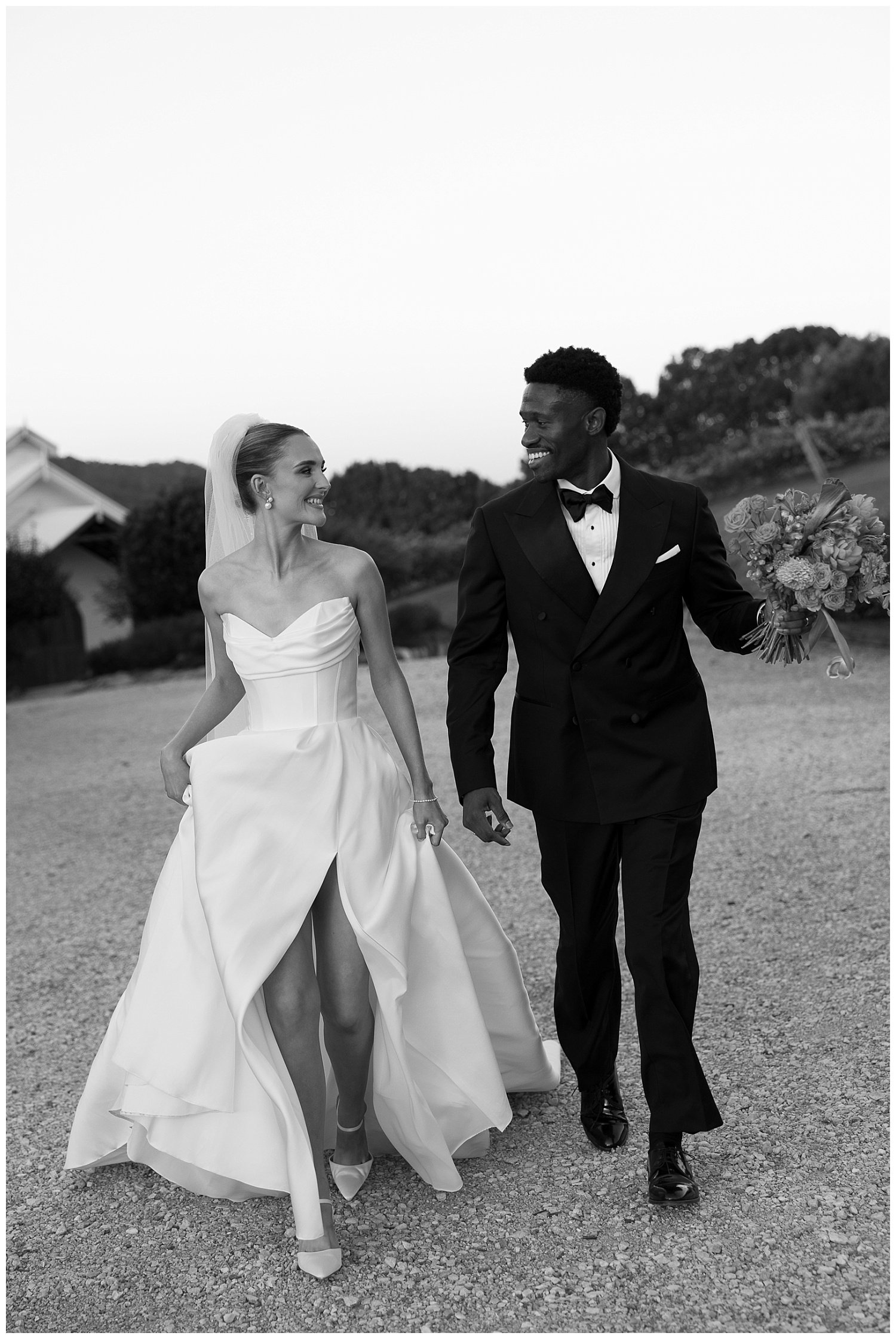 Gold-Coast-wedding-photographer-captures-Summergrove-Estate-wedding-in Northern-Rivers-NSW (43).jpg