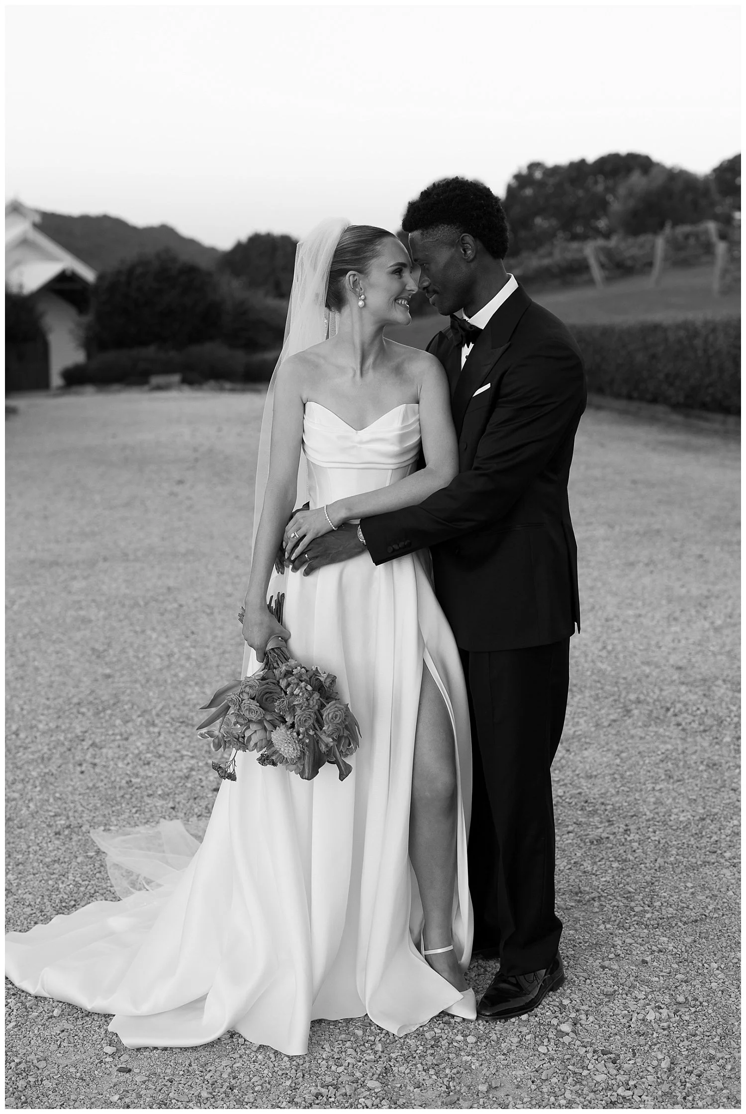Gold-Coast-wedding-photographer-captures-Summergrove-Estate-wedding-in Northern-Rivers-NSW (46).jpg
