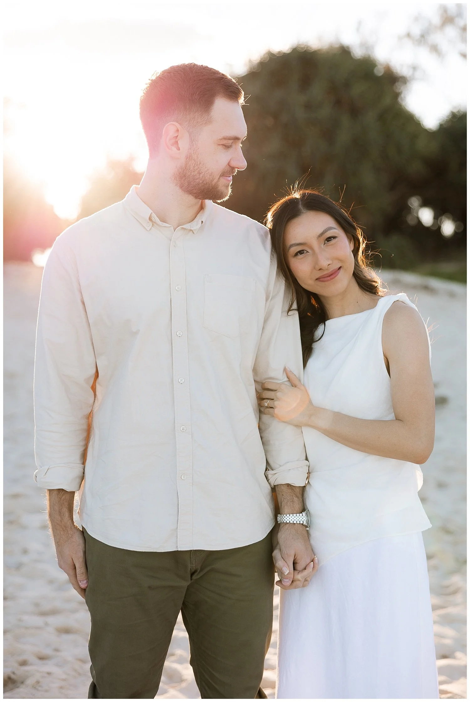 Gold-Coast-wedding-photographer-captures-engagement-session-at-Cabarita-Headland (3).jpg