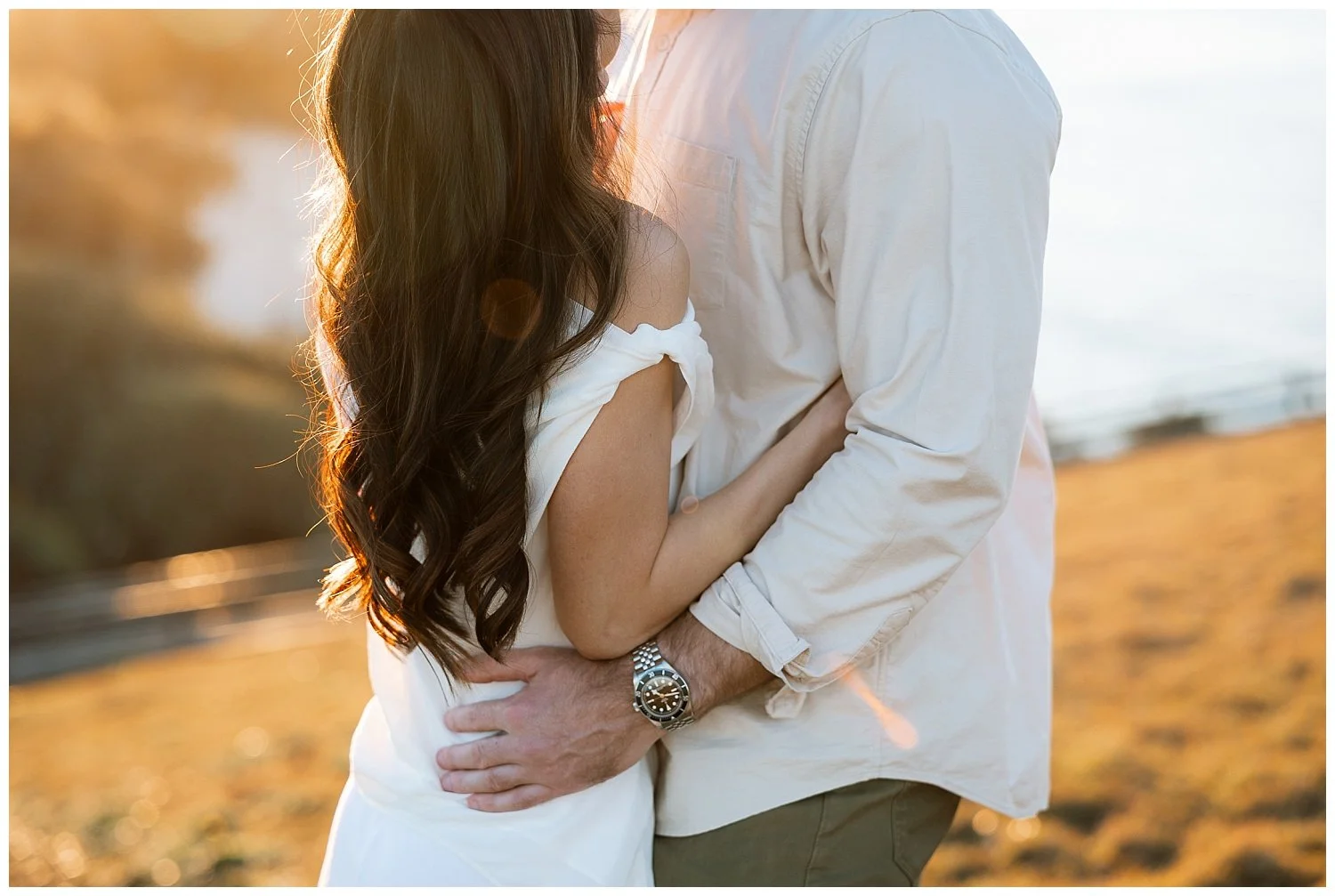 Gold-Coast-wedding-photographer-captures-engagement-session-at-Cabarita-Headland (18).jpg