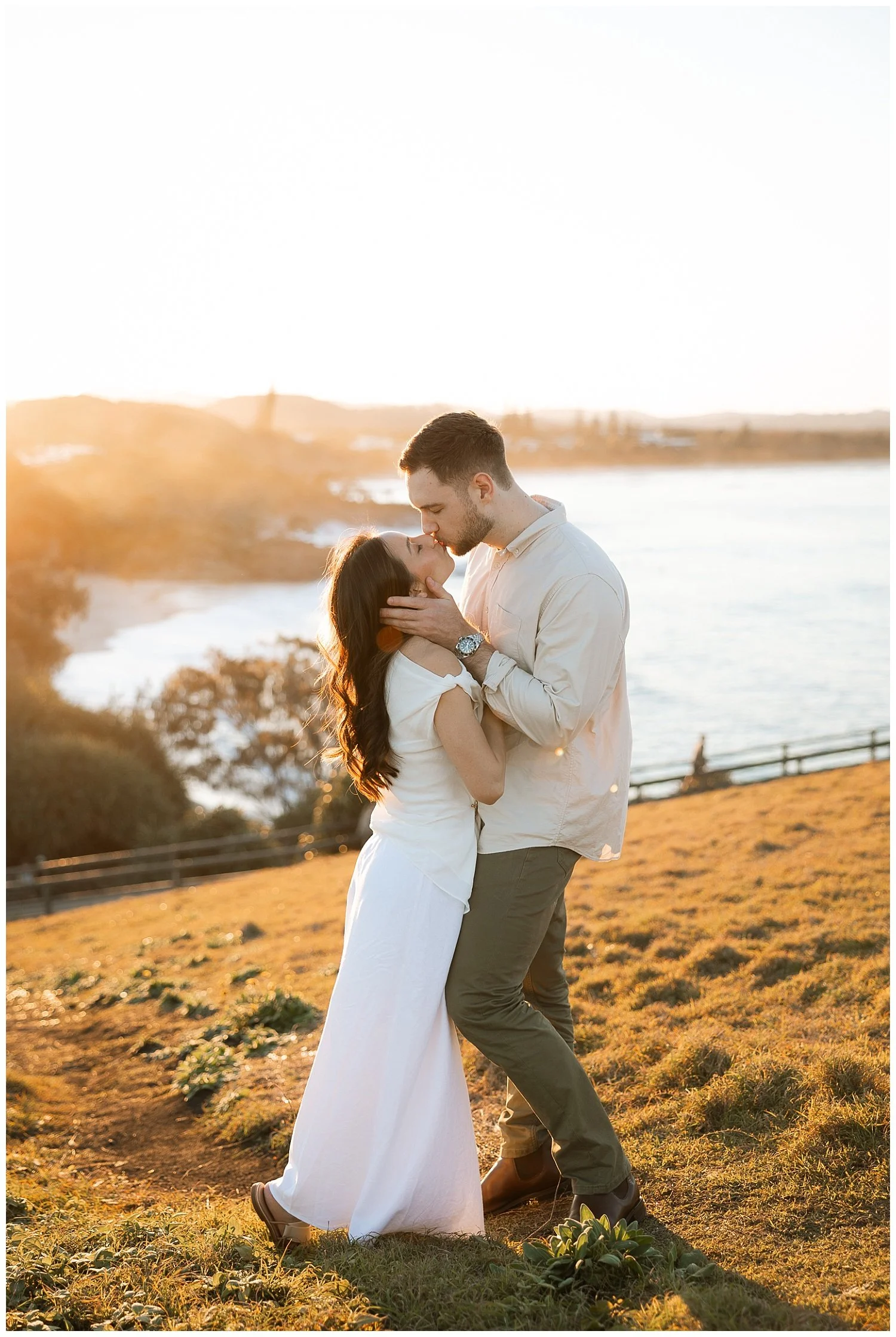 Gold-Coast-wedding-photographer-captures-engagement-session-at-Cabarita-Headland (20).jpg