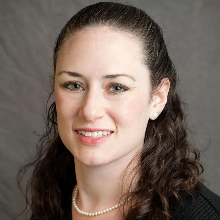 Molly May Cantorial Soloist may@rodefshalom.org