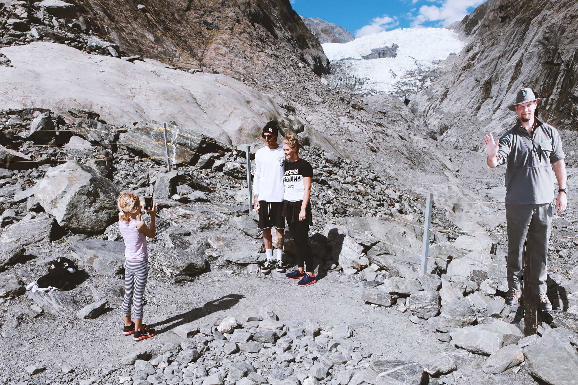 Justine Guerriat_Strangers in Paradise series_002.jpg