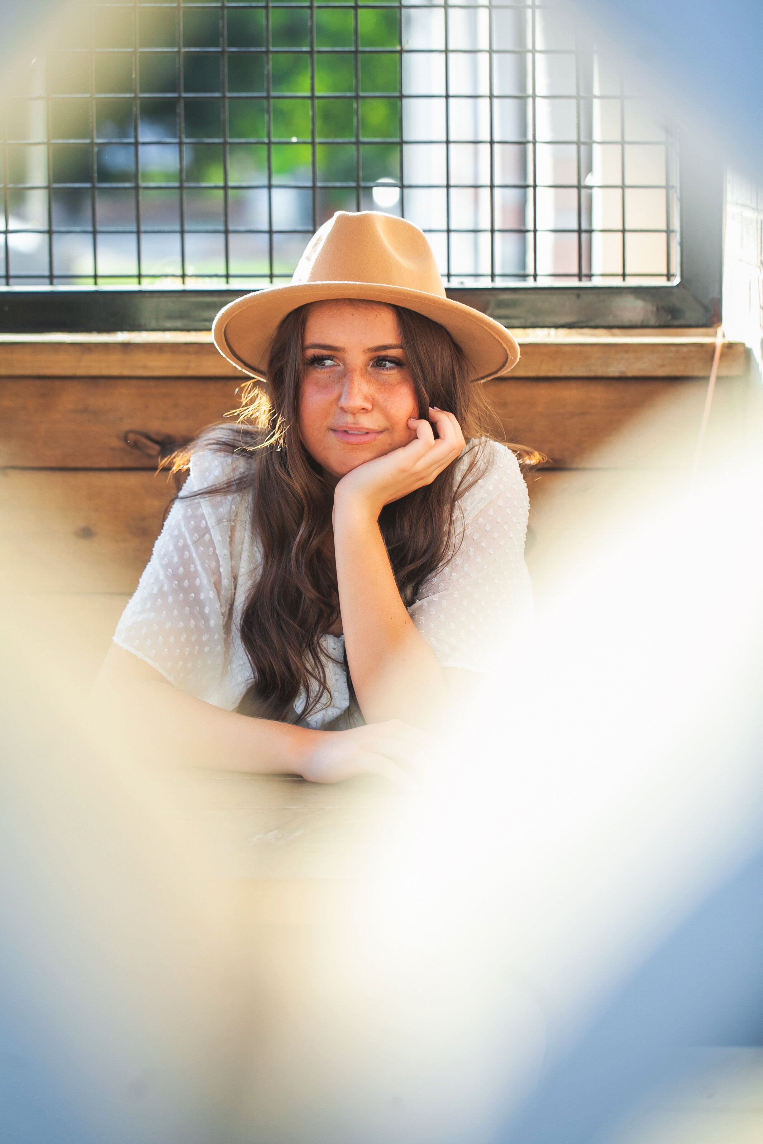 fort-worth-coffee-shop-senior-session-photography-foundry-district