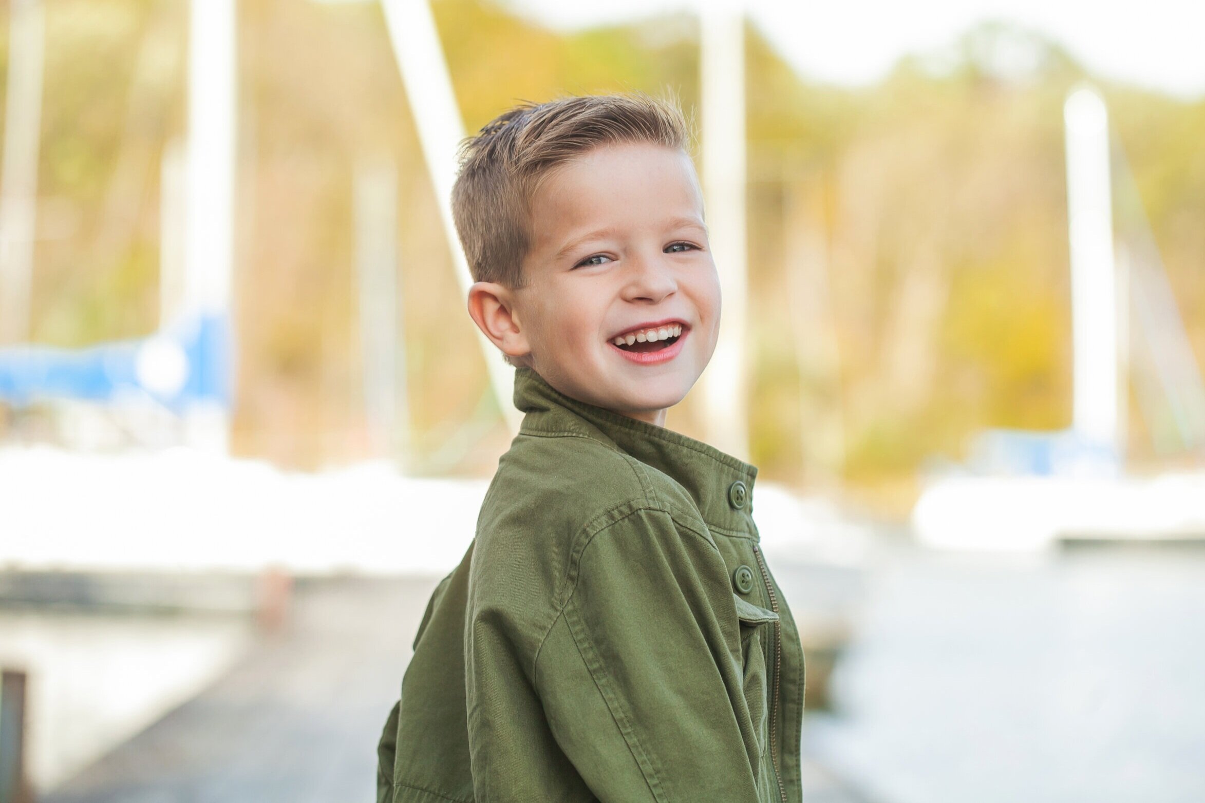 boy-smiling-laughing-children's-photographer-fort-worth-tx