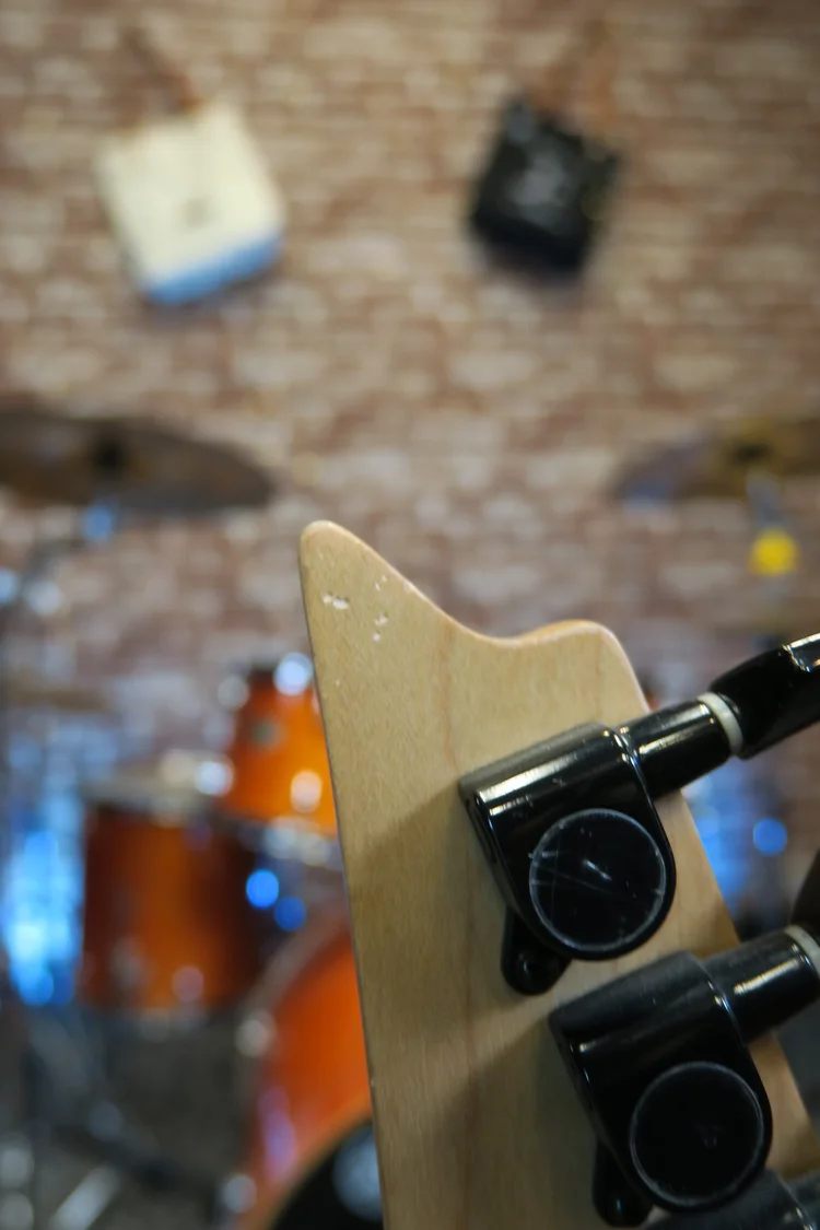 Ibanez S470 Deep Violet Flat — Unitone Music Studio