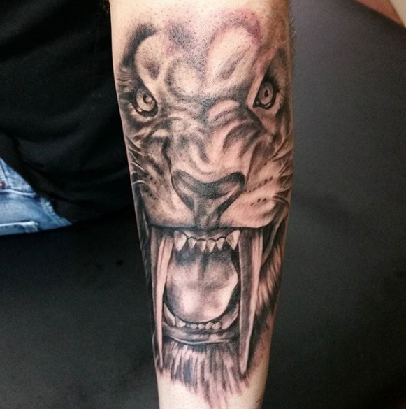 Jason Adams - Fineline Tattoos