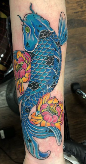 Shiana Ayres - Fineline Tattoos