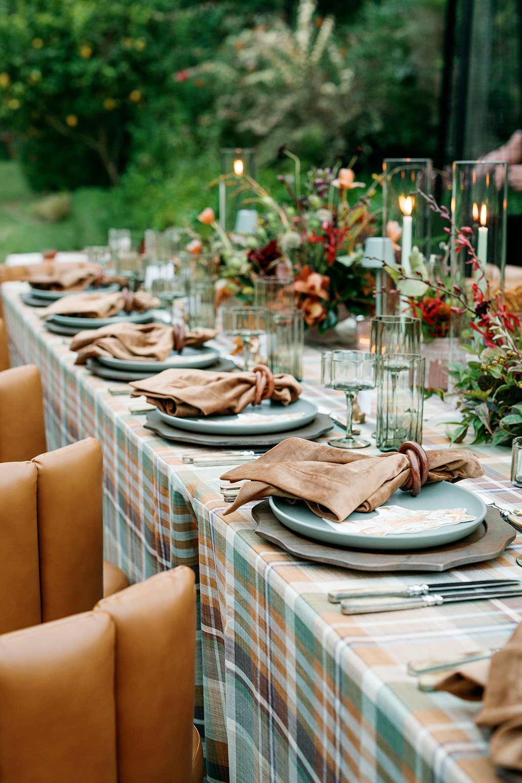 crown-weddings-countryside-tablescape-164_websize.jpg