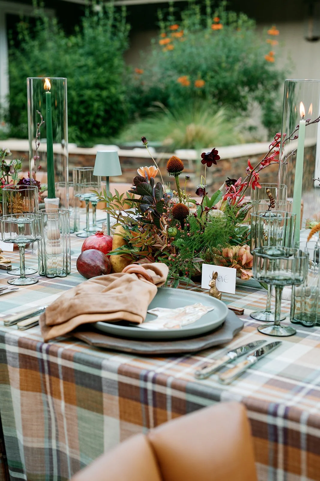 crown-weddings-countryside-tablescape-31_websize.jpg