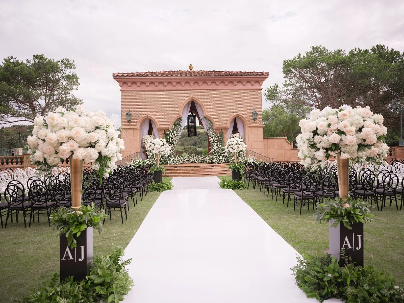 0359 MICHAEL and ANNA COSTA PHOTOGRAPHY_websize.jpg