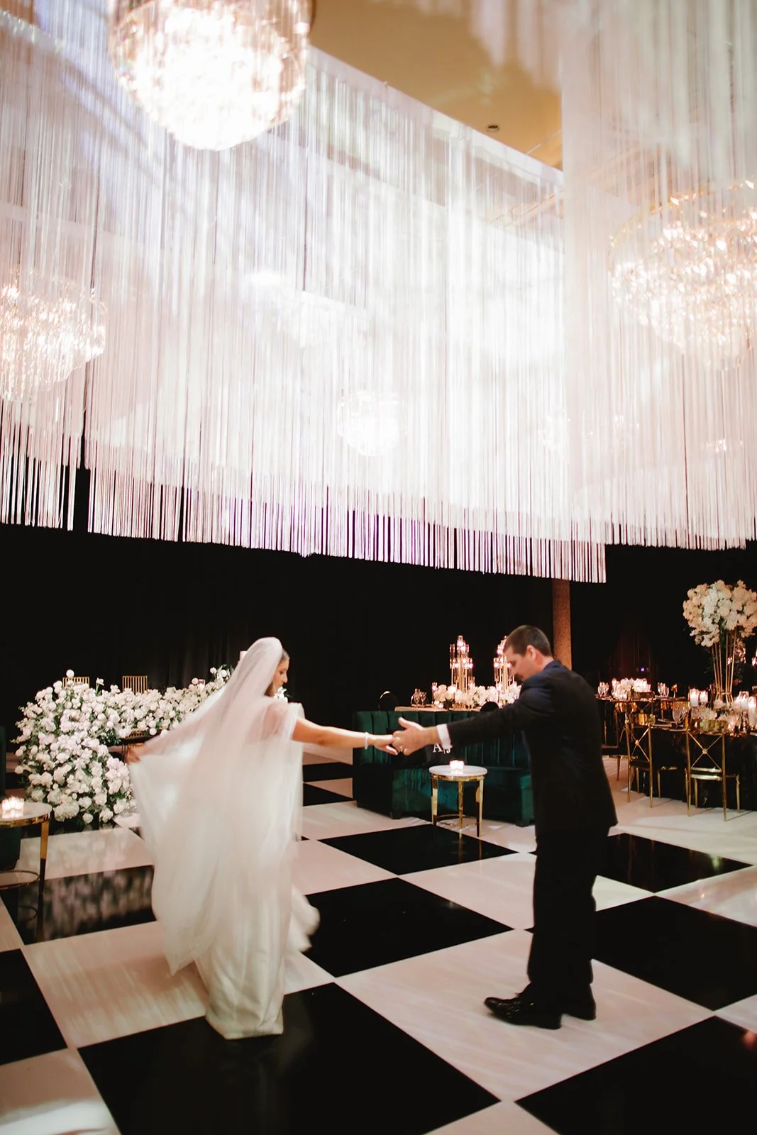 0889 MICHAEL and ANNA COSTA PHOTOGRAPHY_websize.jpg