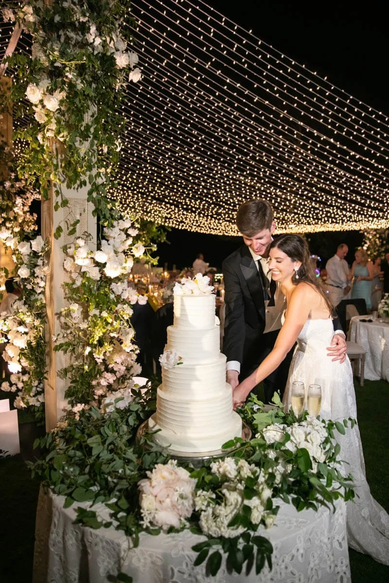 Lodge prominski Cake cutting.jpg