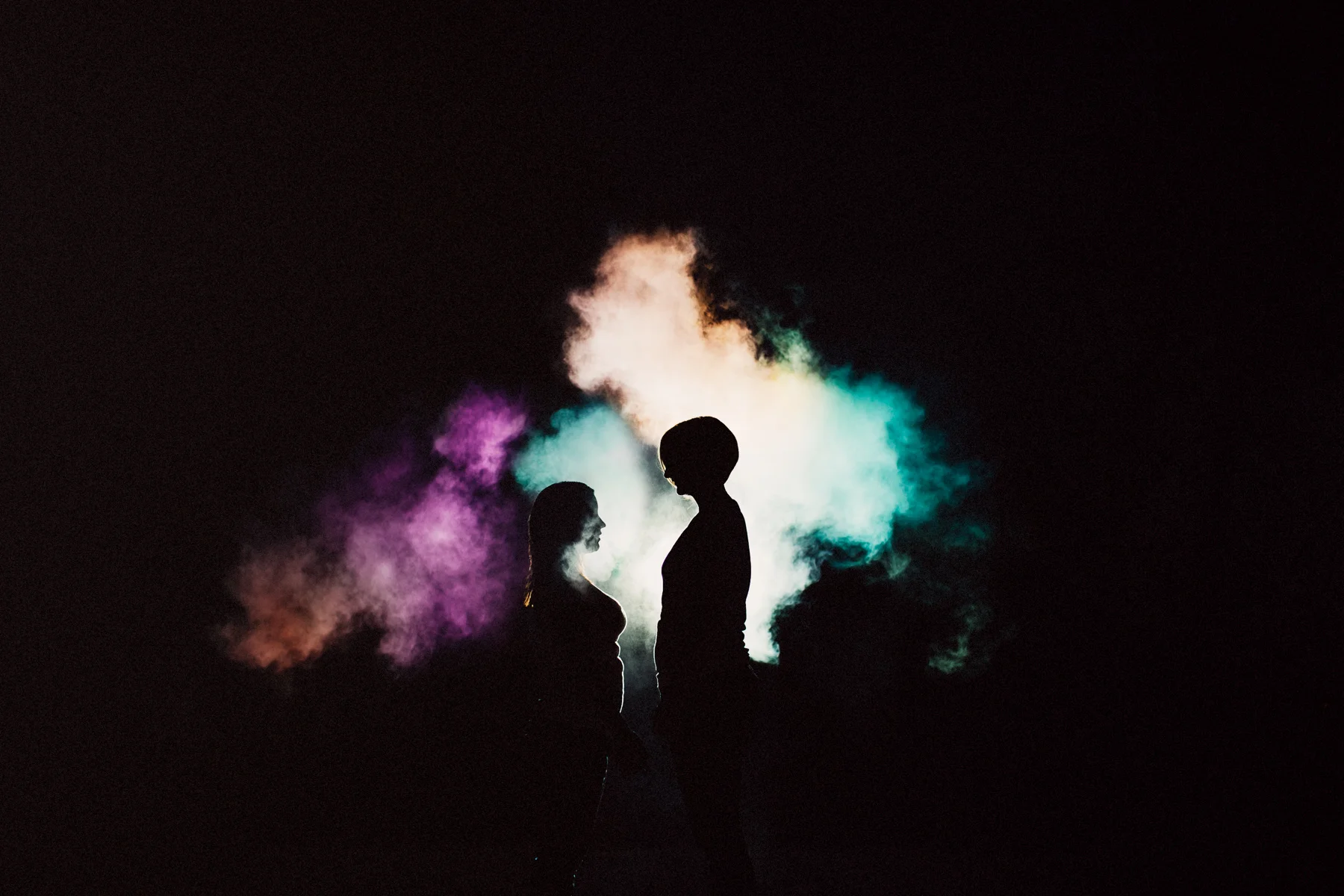 omaha-engagement-photographer-16.jpg