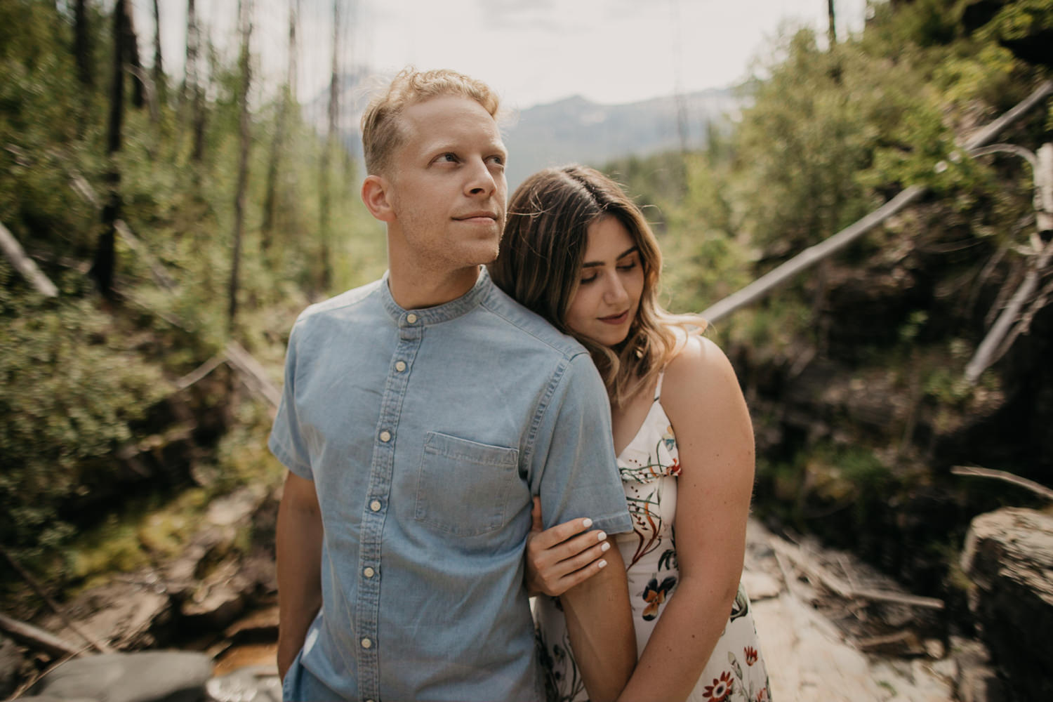 glacier-national-park-engagement-photographer-8.jpg