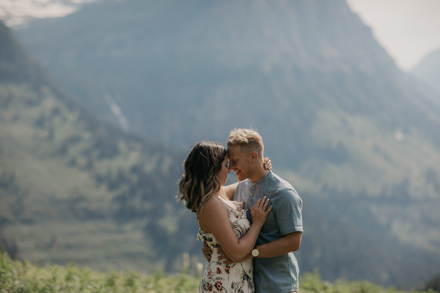 glacier-national-park-engagement-photographer-10.jpg