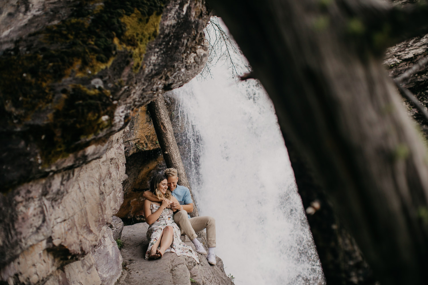 glacier-national-park-engagement-photographer-18.jpg