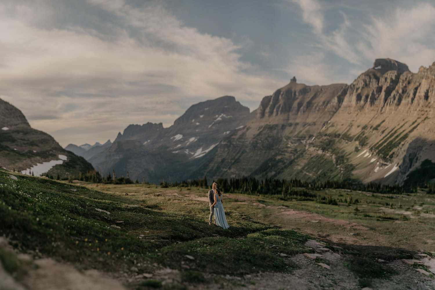 glacier-national-park-engagement-photographer-23.jpg