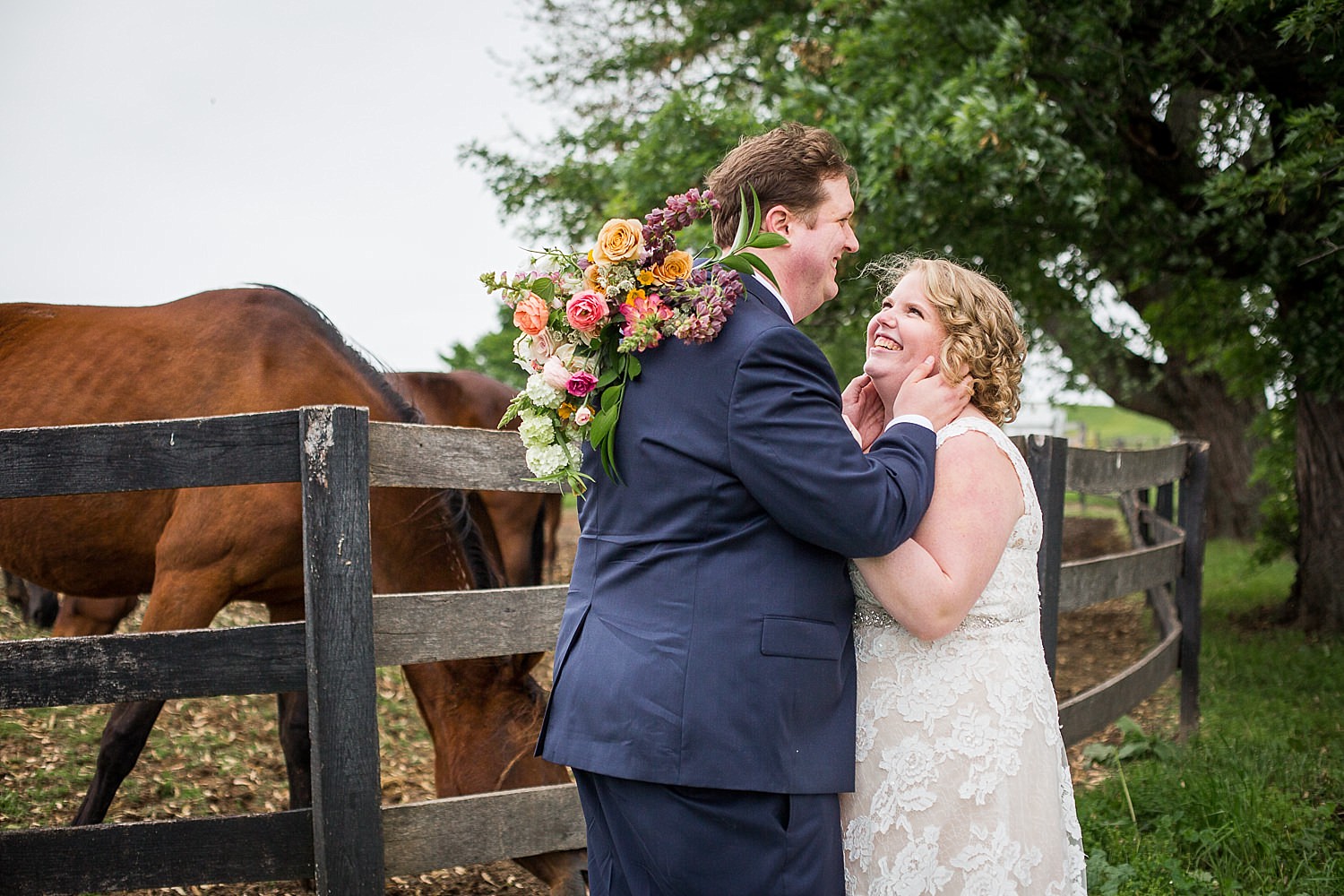 Lauxmont_Farms_wedding_horses