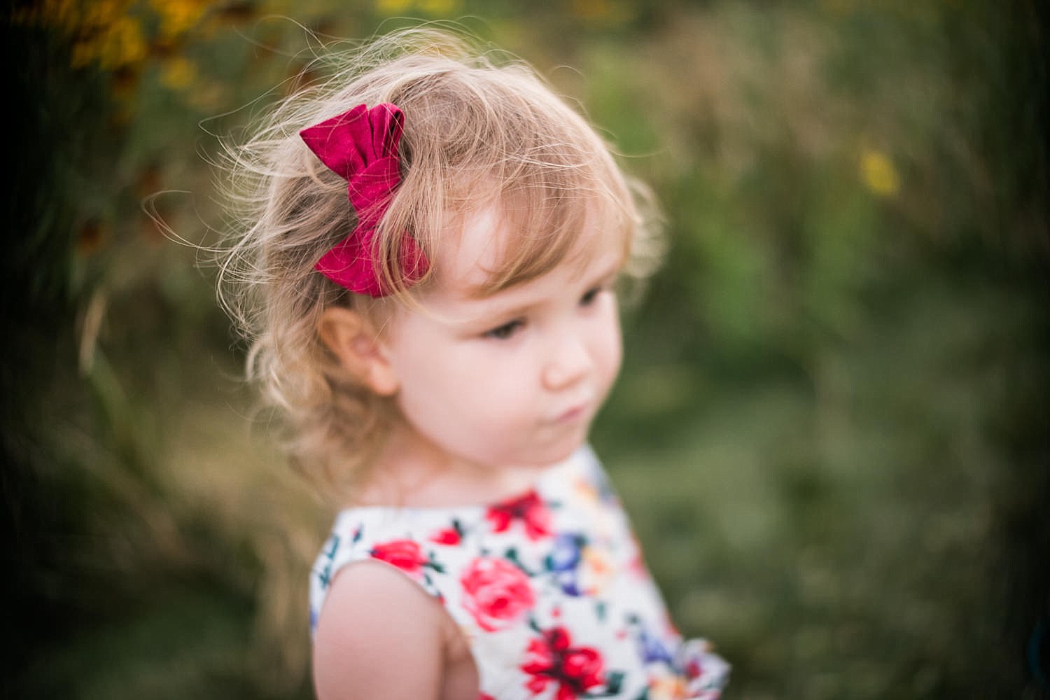 Lititz_family_photographer_wildflower_field-19.jpg