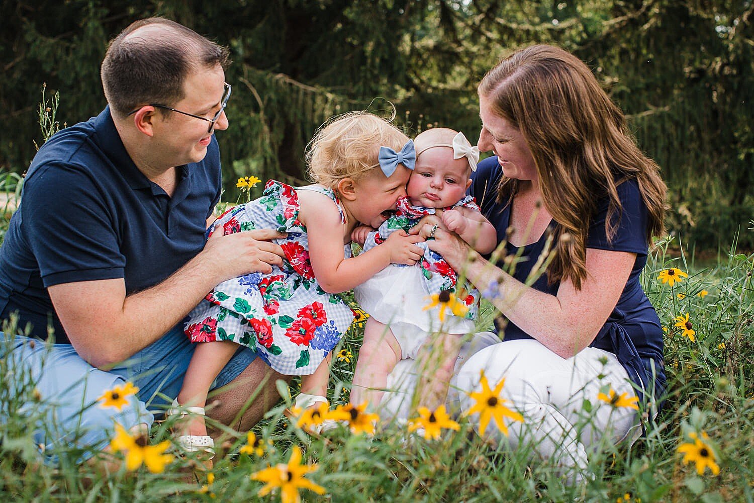 Lancaster_family_photographer_buchmiller_wildflower_field24.jpg